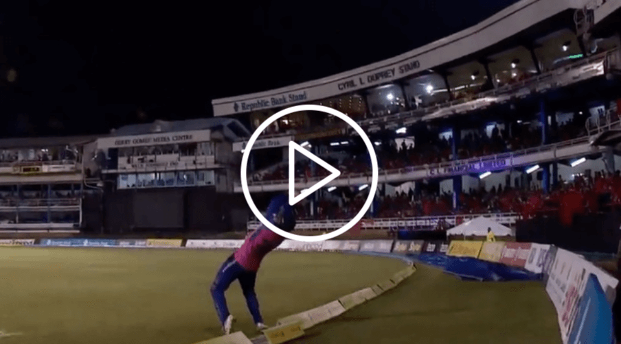 [Watch] Roelof van der Merwe Grabs a Stunner To Dismiss Mark Deyal in CPL